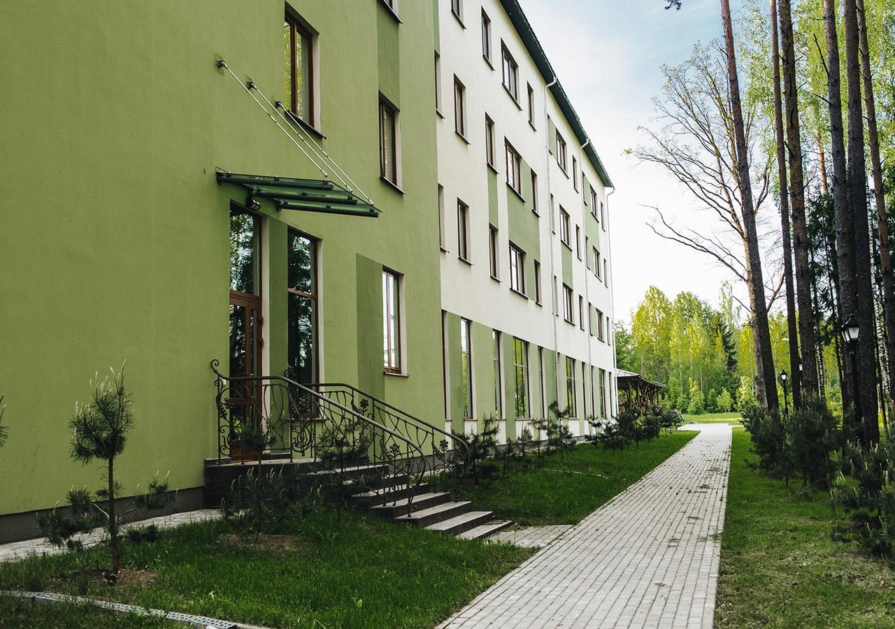 Green Park Hotel Airport Minsk Silichi Εξωτερικό φωτογραφία