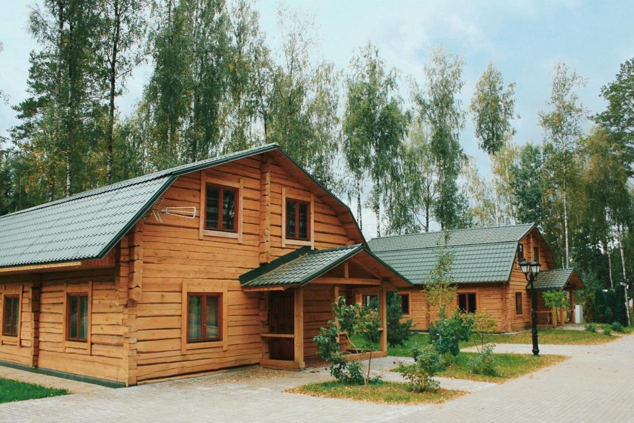Green Park Hotel Airport Minsk Silichi Εξωτερικό φωτογραφία