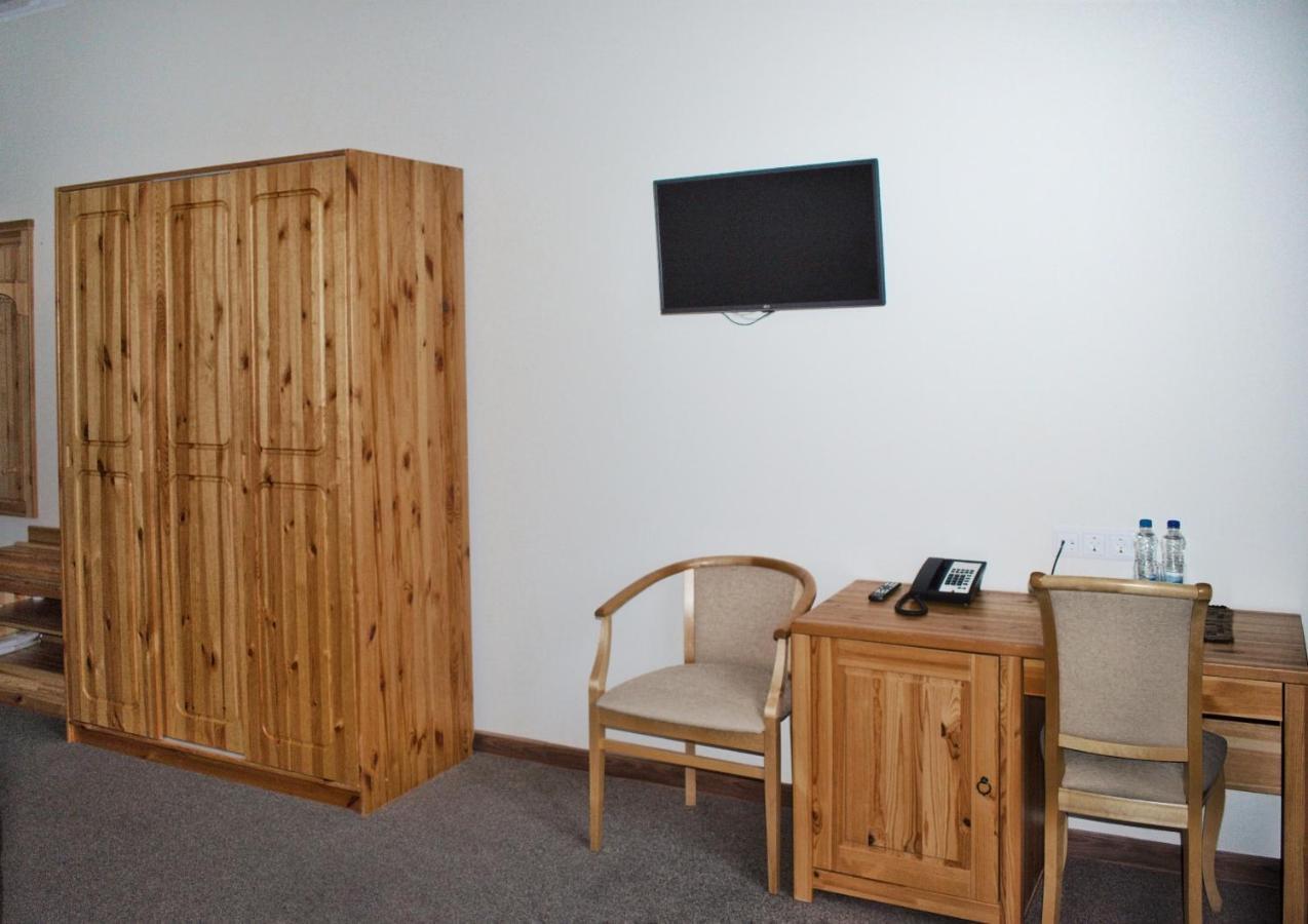 Green Park Hotel Airport Minsk Silichi Εξωτερικό φωτογραφία